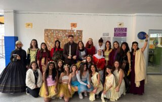 Lanjarón se suma a los actos del Día Internacional de la Mujer con la lectura de un manifiesto junto al alumnado de los centros educativos 2025