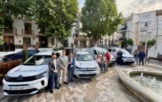 Lanjarón incorpora cuatro vehículos híbridos y eléctricos a su flota municipal gracias al Plan de Sostenibilidad Turística en Destino de la UE