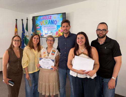 Lanjarón celebra la graduación de casi un centenar de mayores tras completar el curso 2025/2026