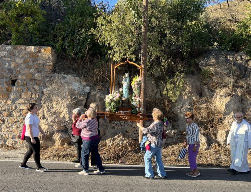 Lanjarón celebra la festividad de la Virgen del Pilar con la tradicional misa y procesión en Picardías
